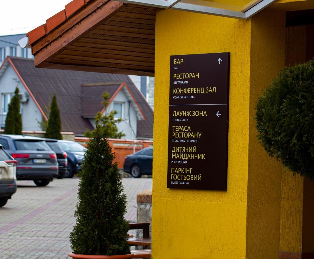 Kiev 365 Park Hotel Sofiivska Borshchahivka Bagian luar foto